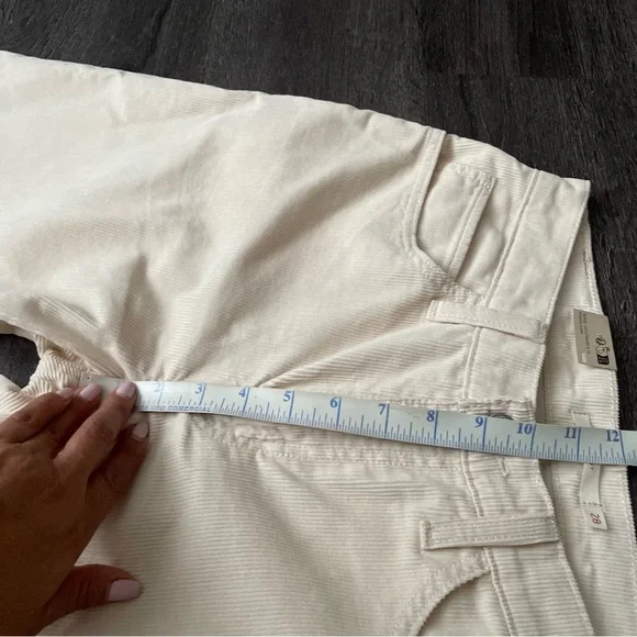 NEW Levi's Off-White Baggy Corduroy Pants ( 28) - Picture 7 of 11